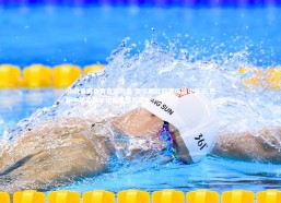 ebet易博体育官方网站-费尔明欧冠赛场独中三元 巴萨中场荣获本轮最佳球员荣誉